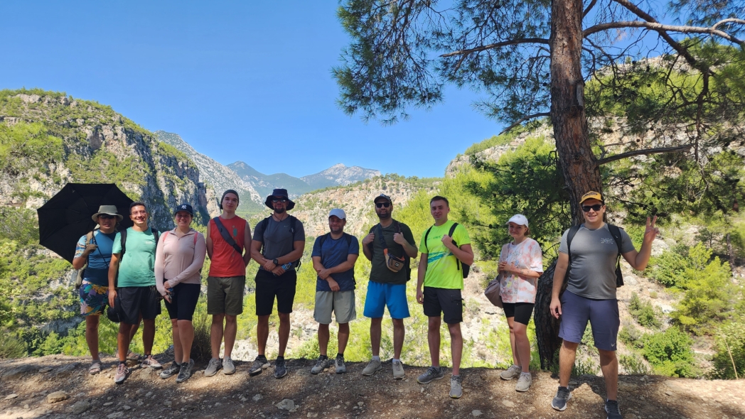 Групповое фото - Капуз каньон, джакузи 🏖️