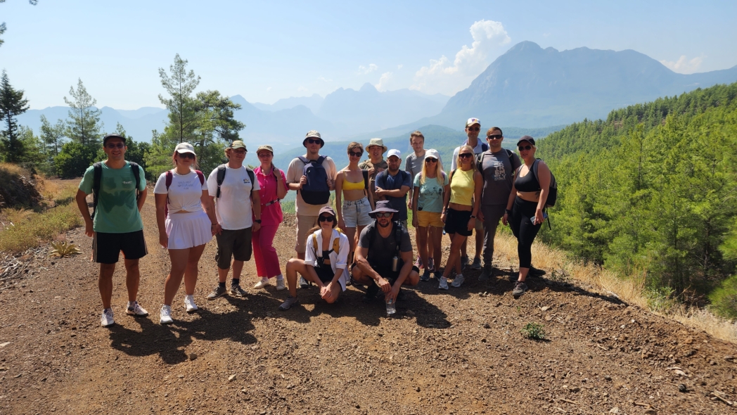 Групповое фото - Озеро Дойран, монастырь ☀️