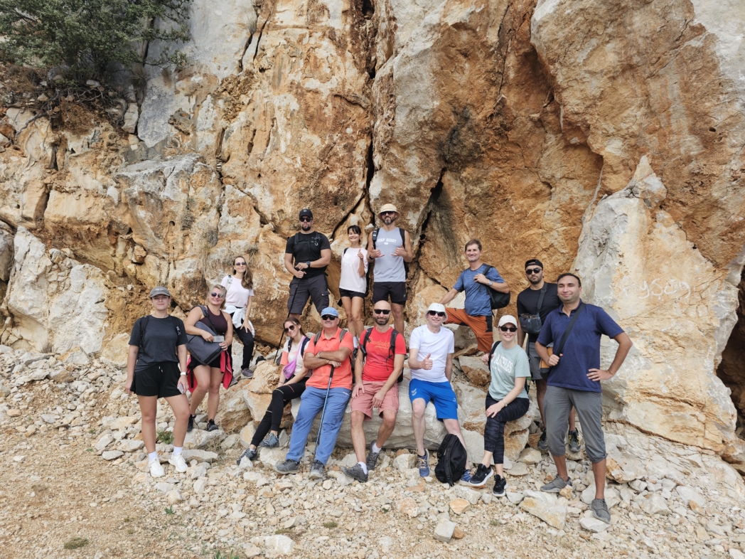 Групповое фото - Тунектепе белые камни